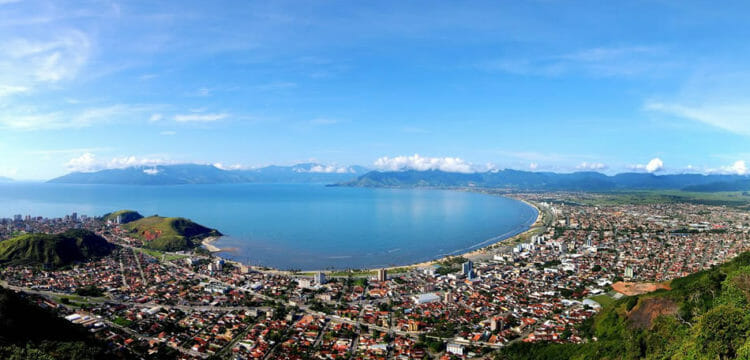 Caraguá o centro do litoral norte paulista