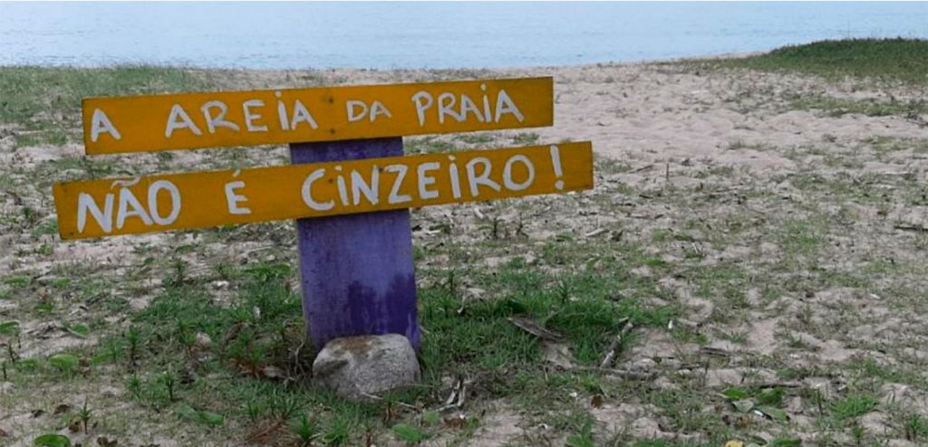 Caraguatatuba cria cinzeiros de praia