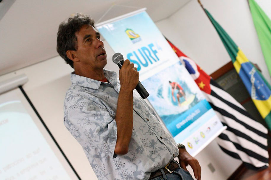 Rico de Souza embaixador do surfe brasileiro