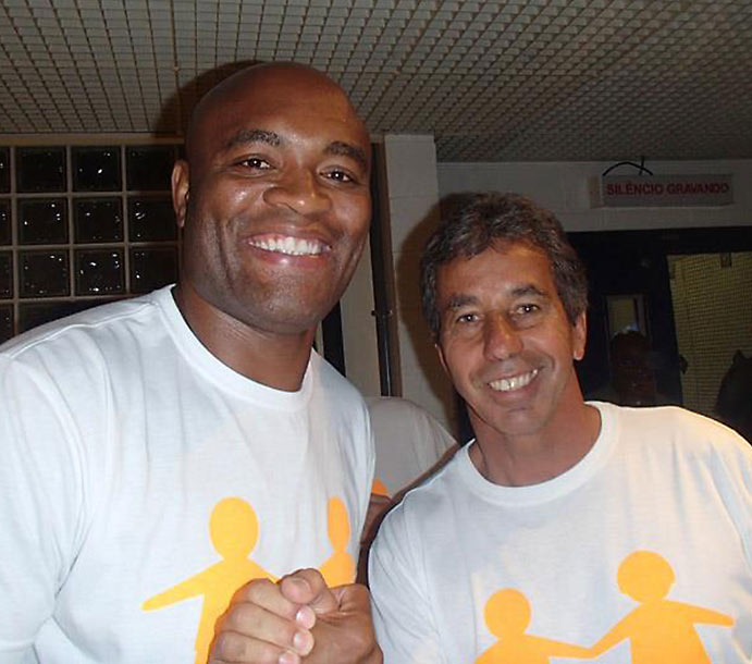 Rico de Souza embaixador do surfe brasileiro