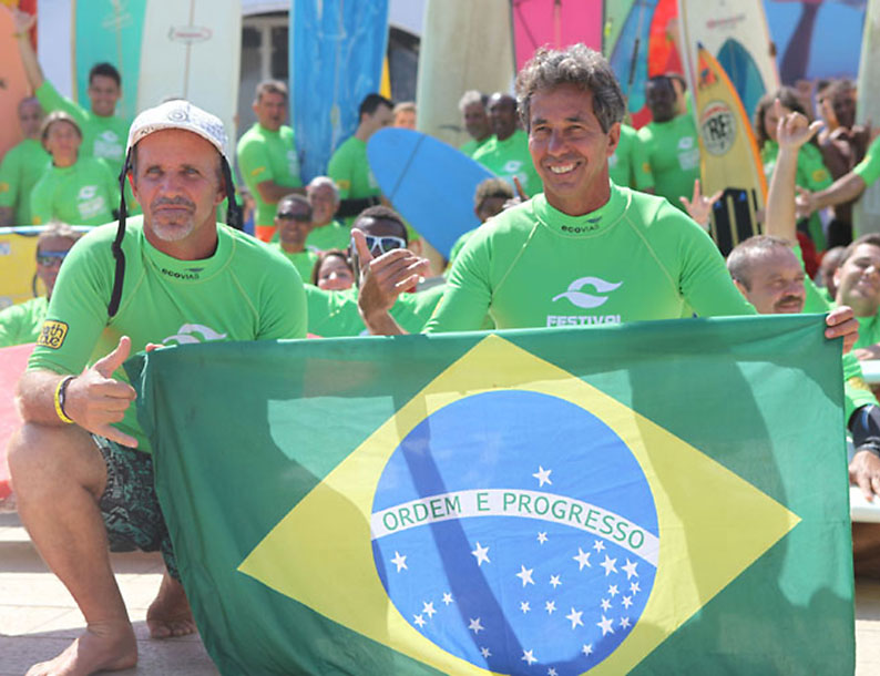 Rico de Souza embaixador do surfe brasileiro