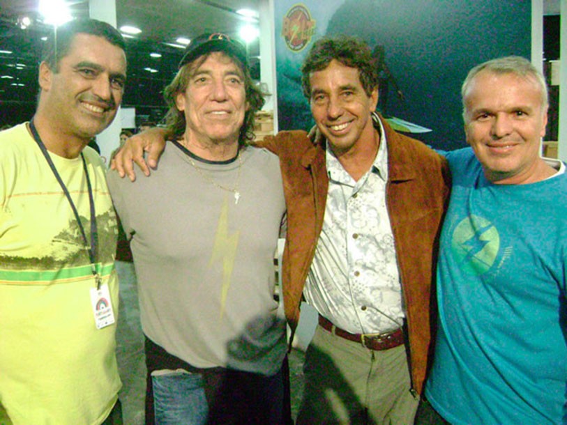 Rico de Souza embaixador do surfe brasileiro