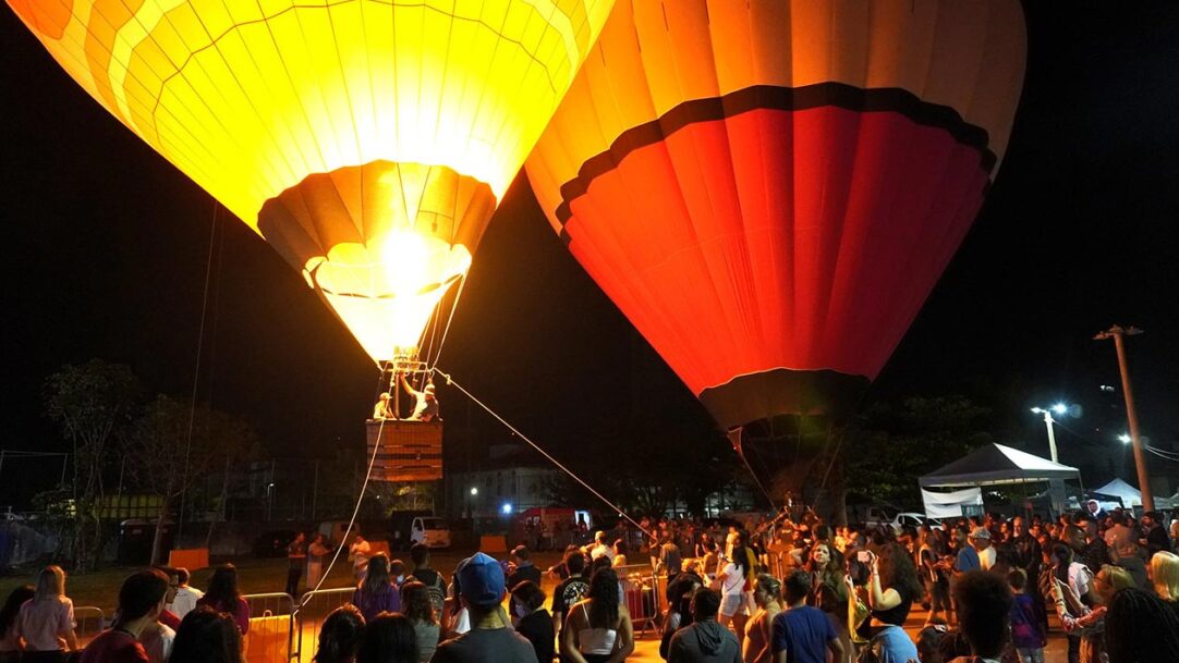 Festival Internacional de Balonismo no Guarujá