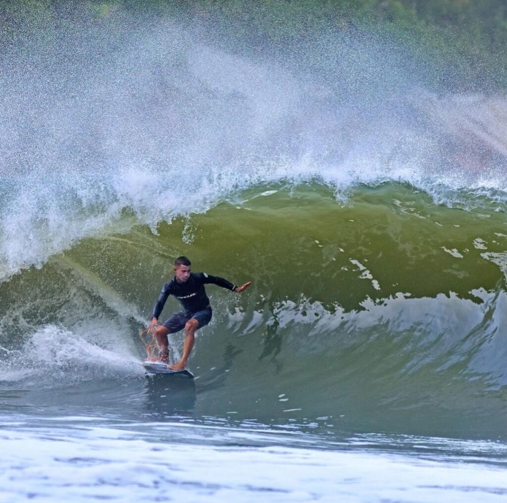 1ª etapa do HD Guarujá PRO 10K de Surf