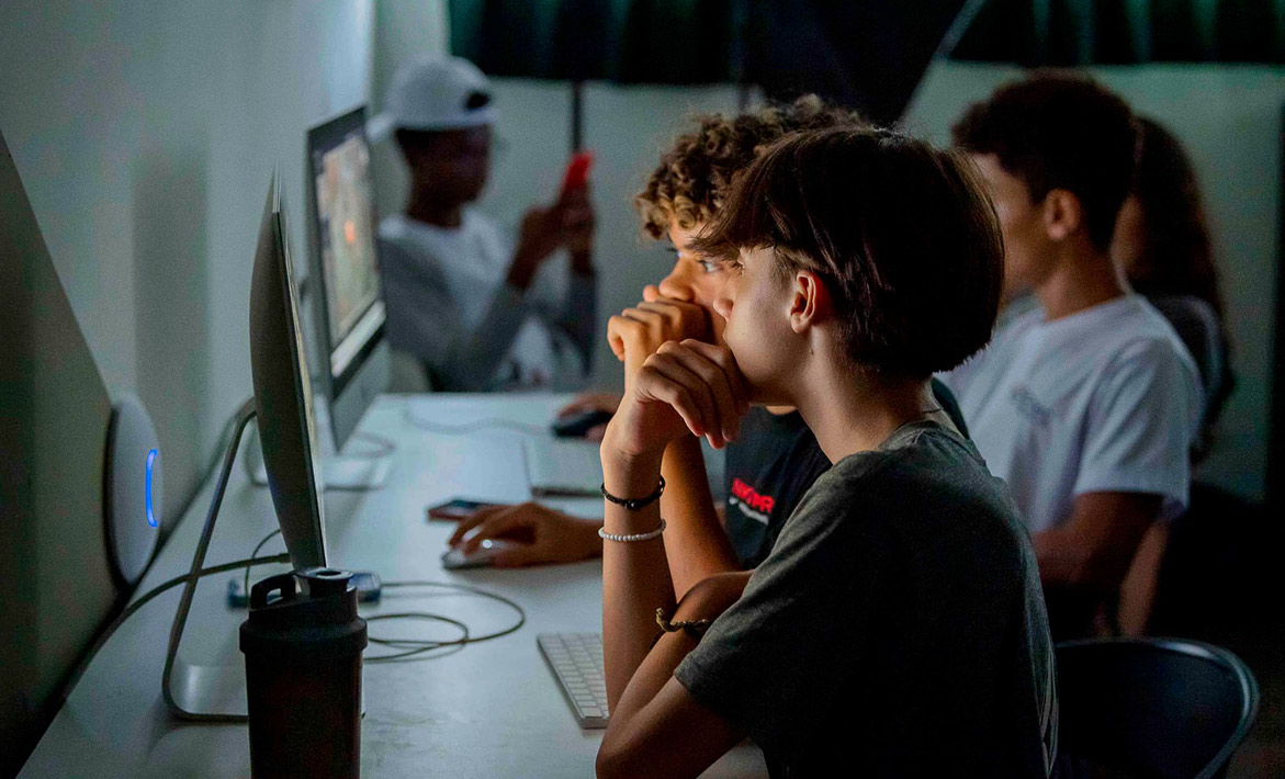 Turma de fotografia impulsiona a economia