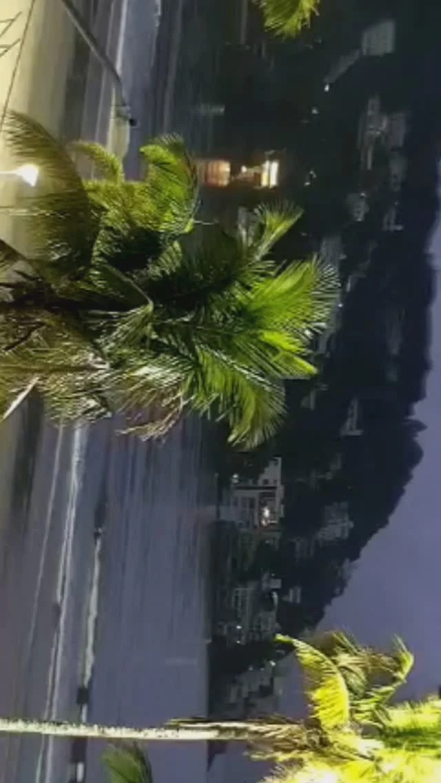 Enseada Guarujá Tudo tranquilo por lá...Aloha boa semana...#surf #aloha #mahalo #ohana #boletimdasondas #loucosporsurf #waves #surfbr #god #enseada #guaruja