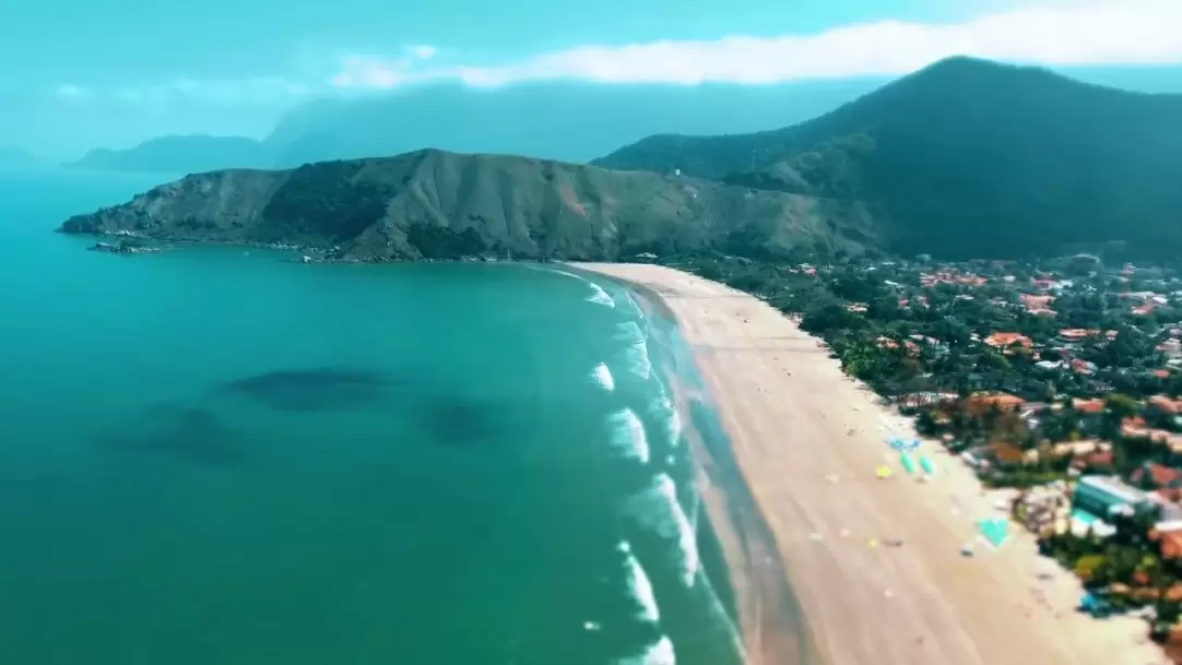 Sinuosa e suntuosa São Sebastião
