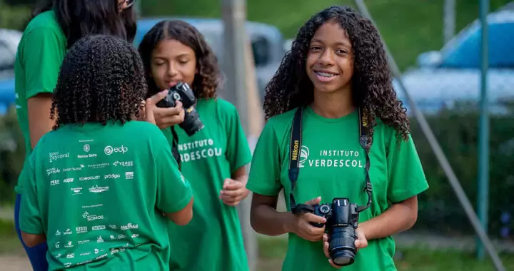 Turma de fotografia impulsiona a economia